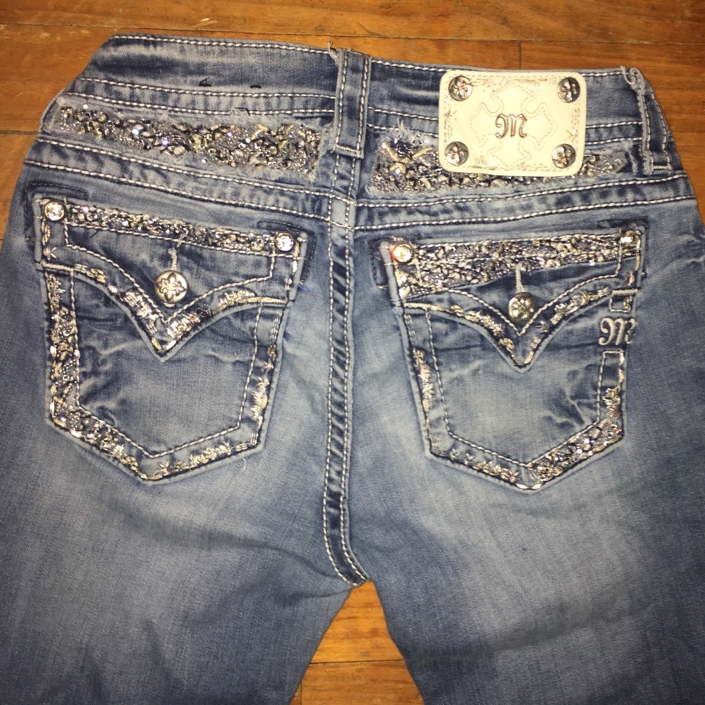 Miss Me standard bootcut, size 26, inseam 33